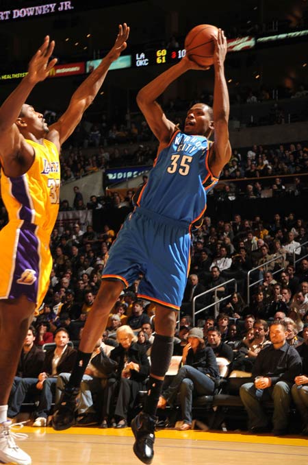 而AC米兰 而AC米兰